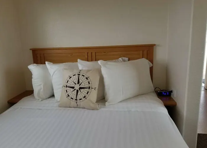 072a Affordable Getaway Near South Rim Sleeps 4- No Kitchenette Hébergement de vacances Valle