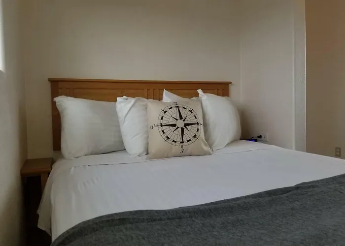 072a Affordable Getaway Near South Rim Sleeps 4- No Kitchenette *